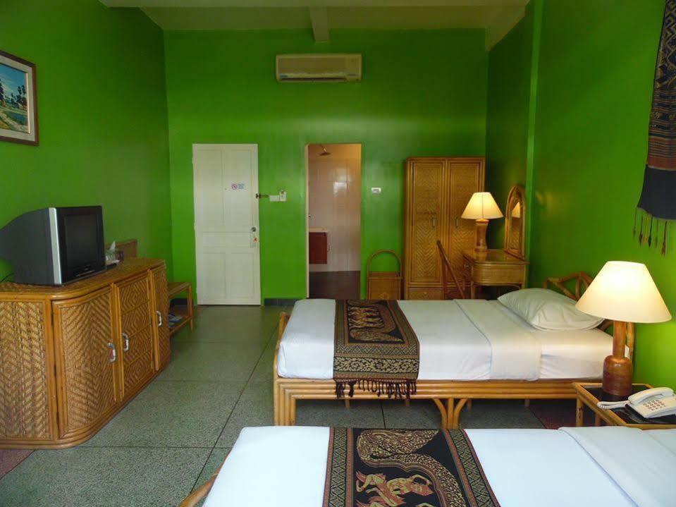 Ban Nongdouang Day Inn Hotel מראה חיצוני תמונה