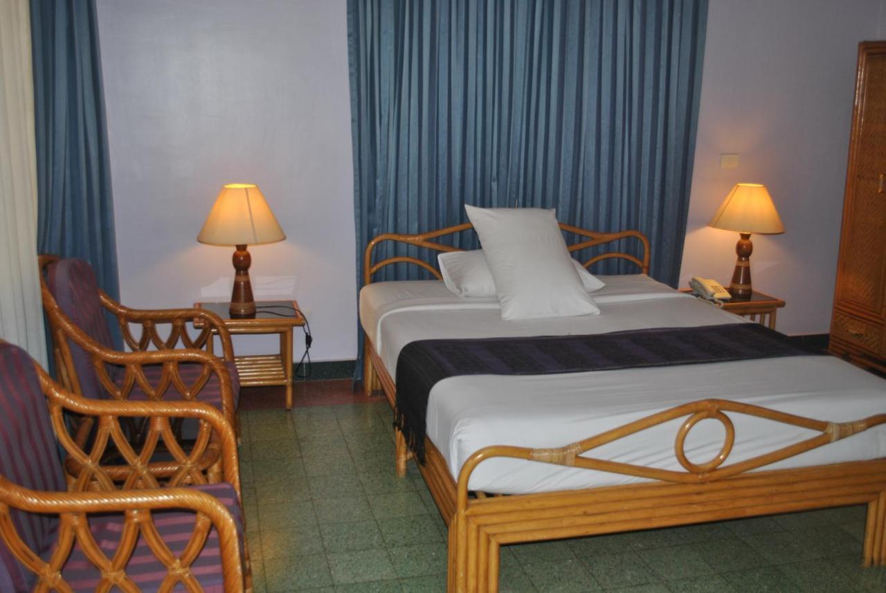 Ban Nongdouang Day Inn Hotel מראה חיצוני תמונה