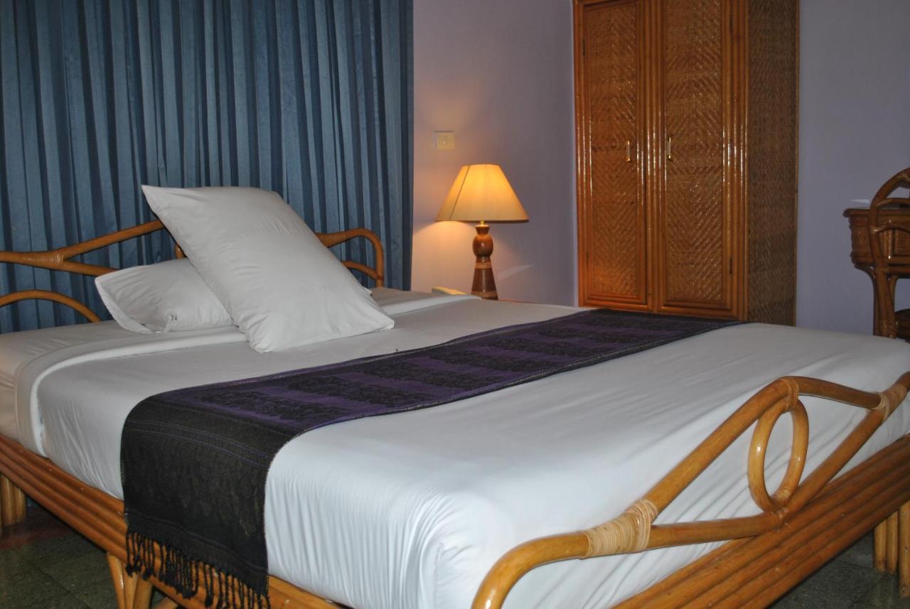 Ban Nongdouang Day Inn Hotel מראה חיצוני תמונה