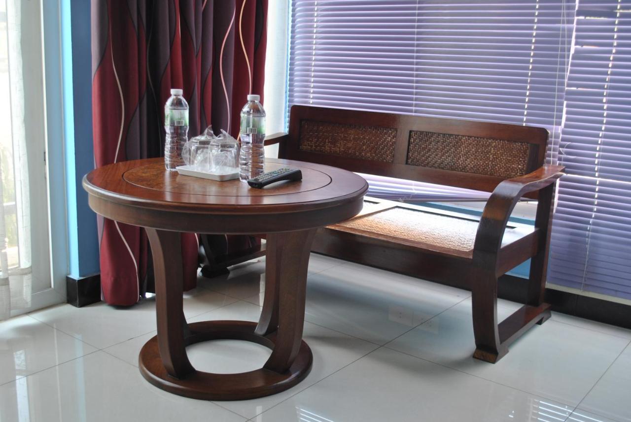 Ban Nongdouang Day Inn Hotel מראה חיצוני תמונה