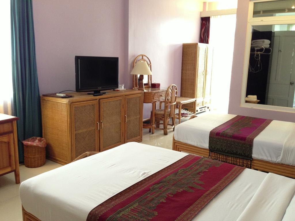 Ban Nongdouang Day Inn Hotel מראה חיצוני תמונה