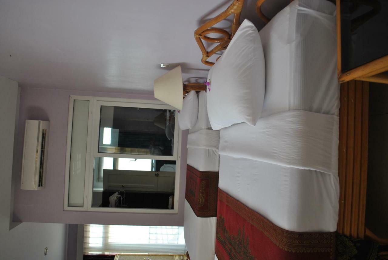 Ban Nongdouang Day Inn Hotel מראה חיצוני תמונה